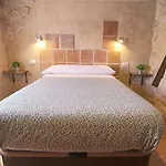 Casas La Muralla De Bodegas Marcos * Peñafiel