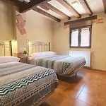 Casas La Muralla De Bodegas Marcos
