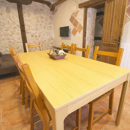 Сasa de vacaciones Casas La Muralla De Bodegas Marcos *