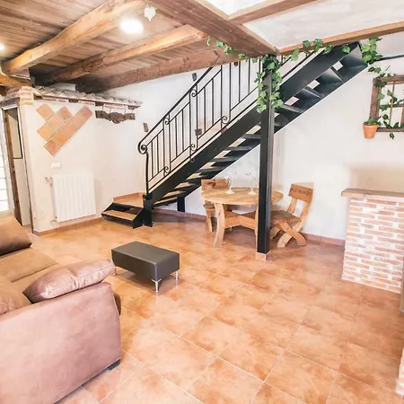 Casas La Muralla De Bodegas Marcos