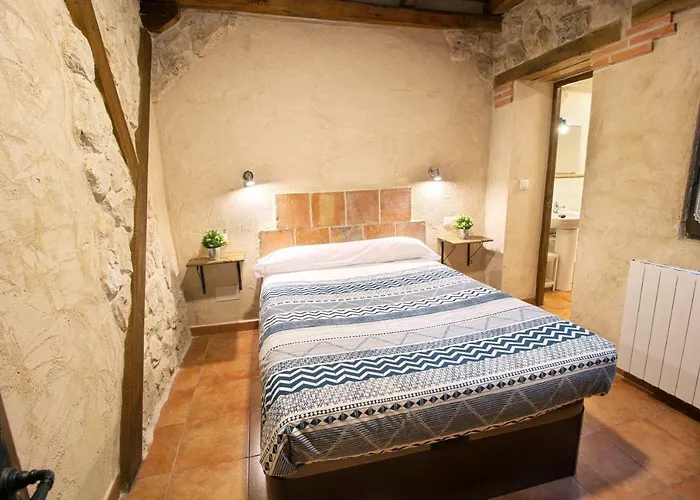 Casas La Muralla De Bodegas Marcos