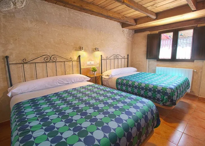 Casas La Muralla De Bodegas Marcos بيت للعطل Peñafiel